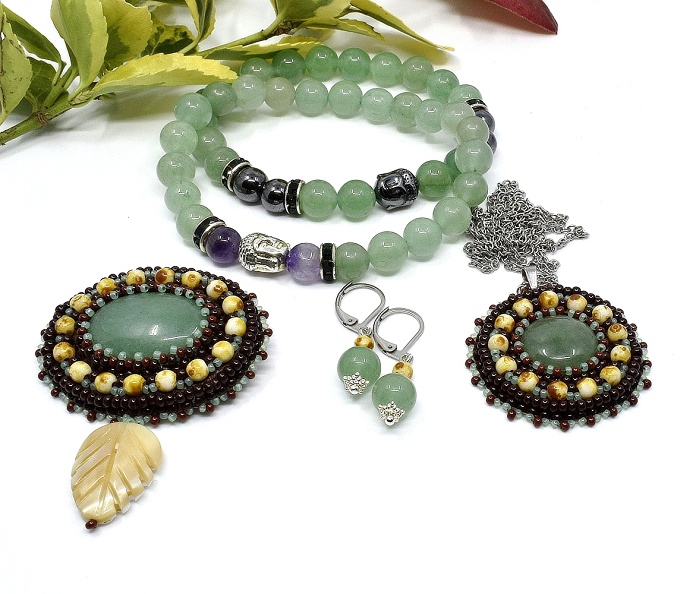 ZDŮRAZNĚTE SVOJI JEDINEČNOST SE ŠPERKY Z MINERÁLŮ