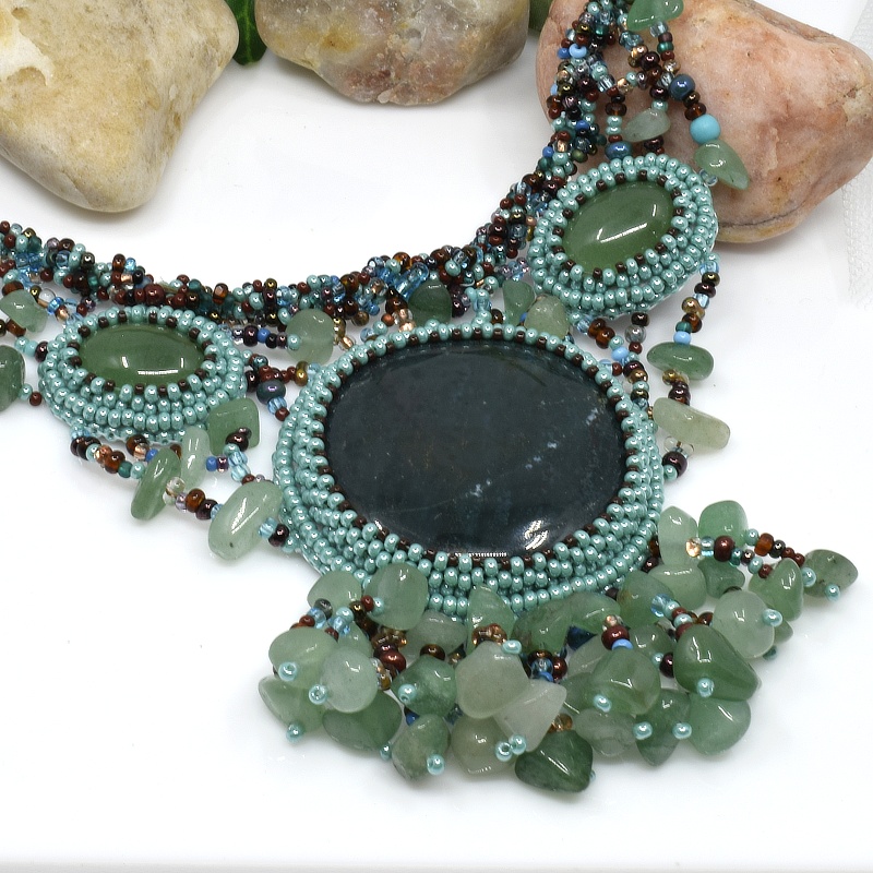 PROČ POUŽÍVÁM MINERÁLY A POLODRAHOKAMY K VÝROBĚ ŠPERKŮ