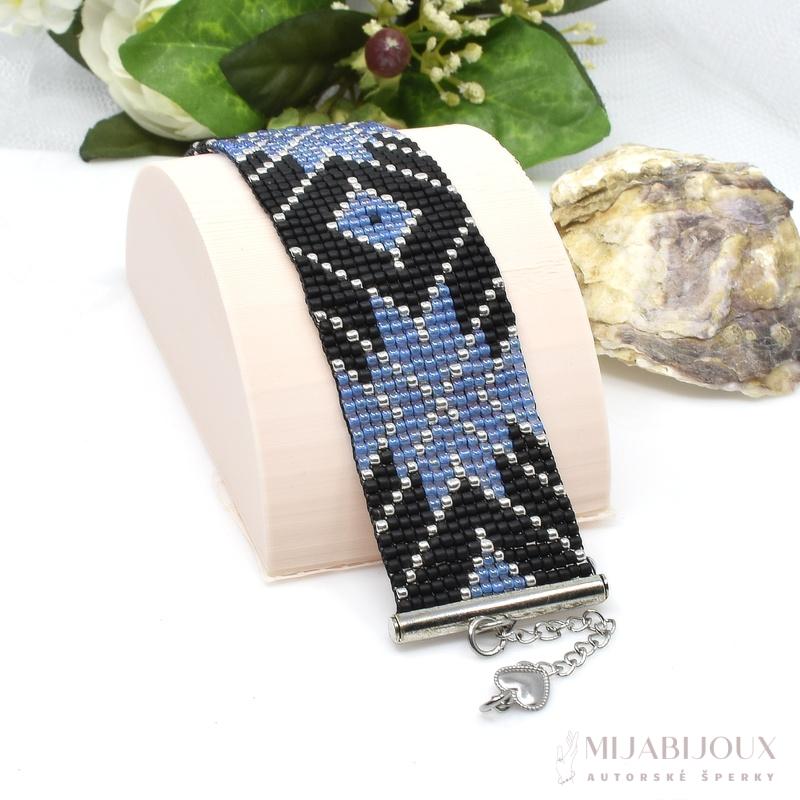 Masivní modrý náramek