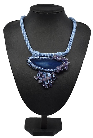 Náhrdelník z modrého achátu