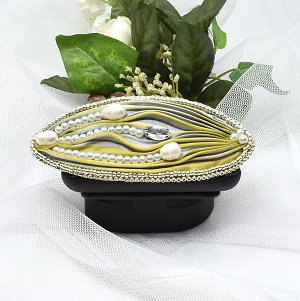 Spona do vlasů se shibori a perlami