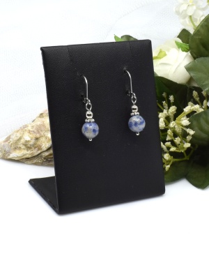 Náušnice ze sodalitu