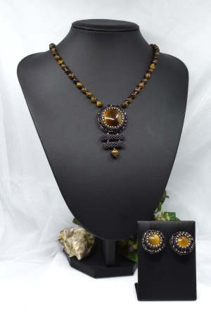 Souprava z tygřího oka