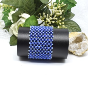 Modrý korálkový náramek