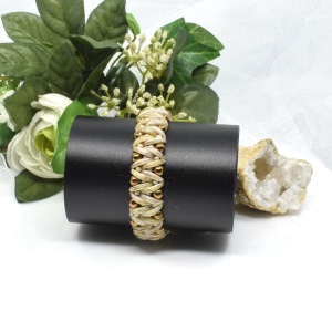 Stylový korálkový náramek