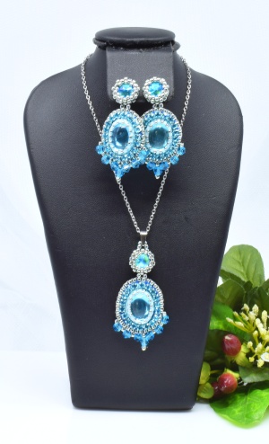 Tyrkysová souprava náhrdelníku a náušnic