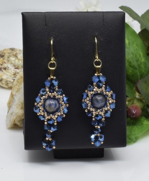 Náušnice ze sodalitu