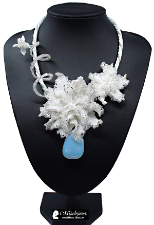 Náhrdelník Kvetoucí opalit